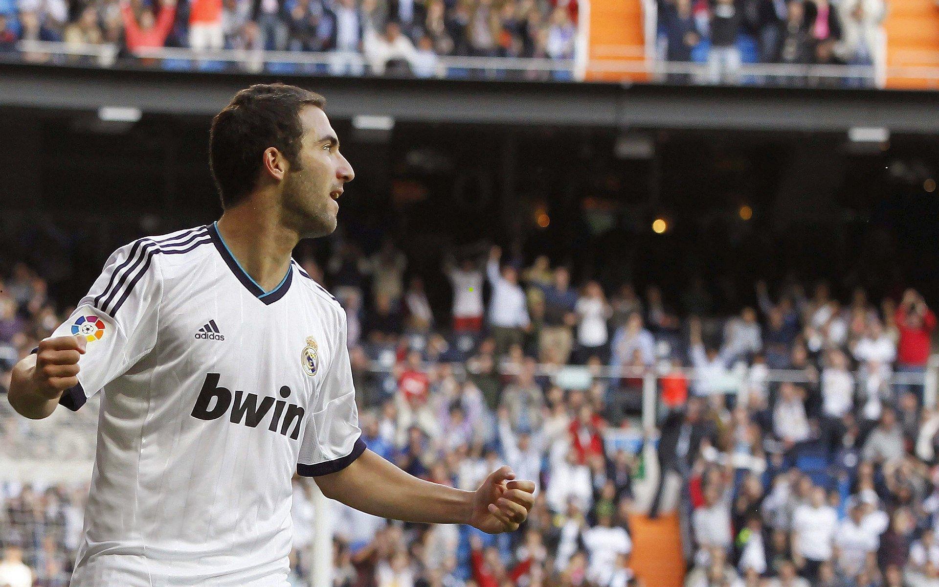 拜仁125周年啤酒节特别版球衣引发全球抢购热潮，资深球迷分享官方入手渠道指南