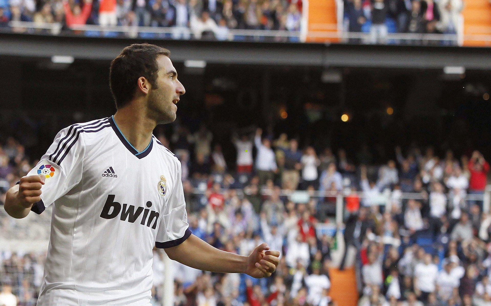 腾讯80款游戏全面落实防沉迷新规，电竞产业迈向健康体育新纪元