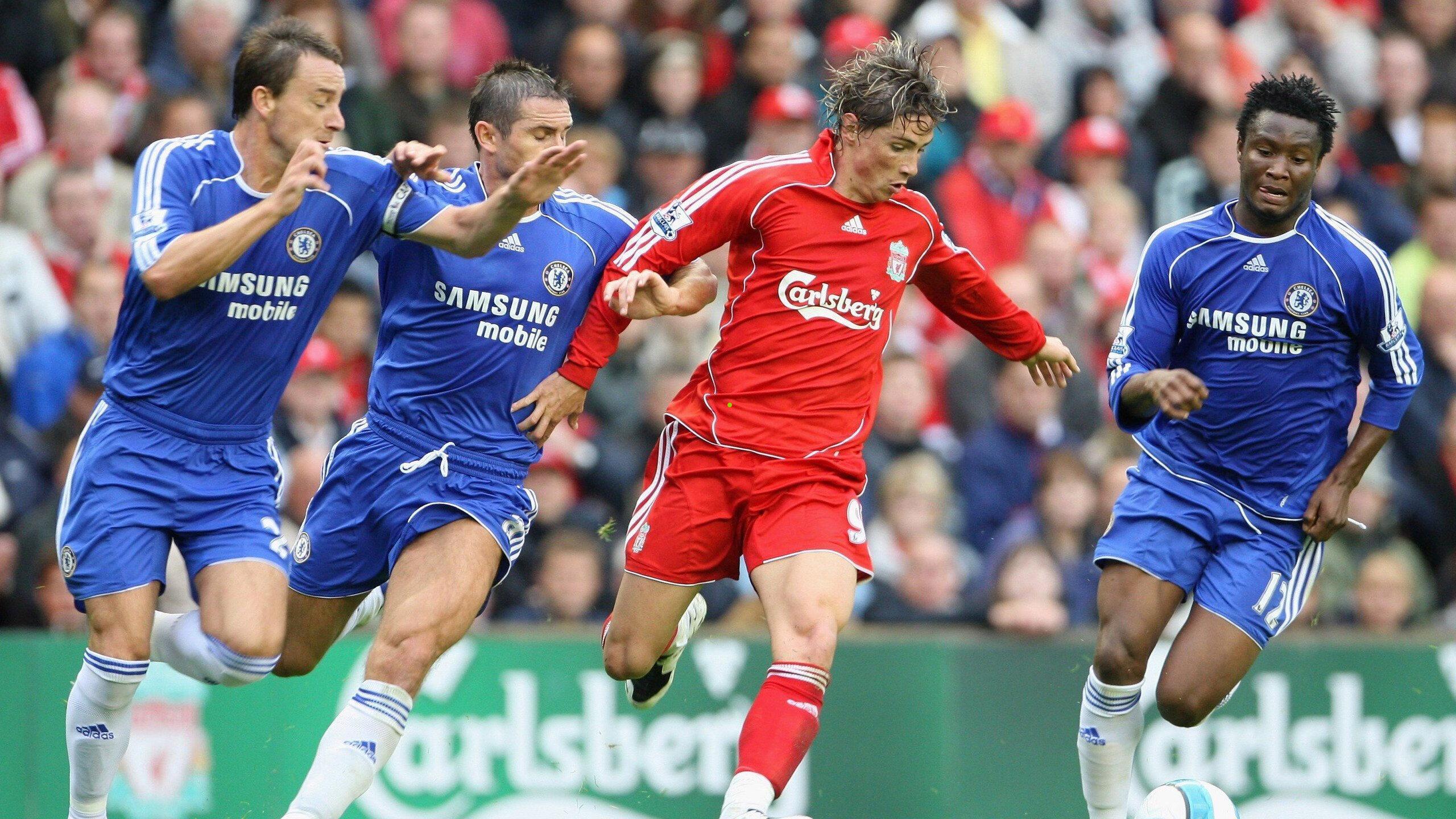 现场直击,林良铭染红离场,张玉宁李磊暖心安慰彰显团队情谊